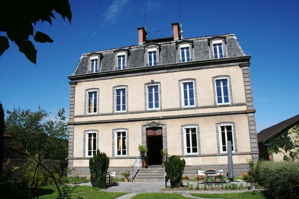 Le Clos Des Noyers Combronde Ngoại thất bức ảnh