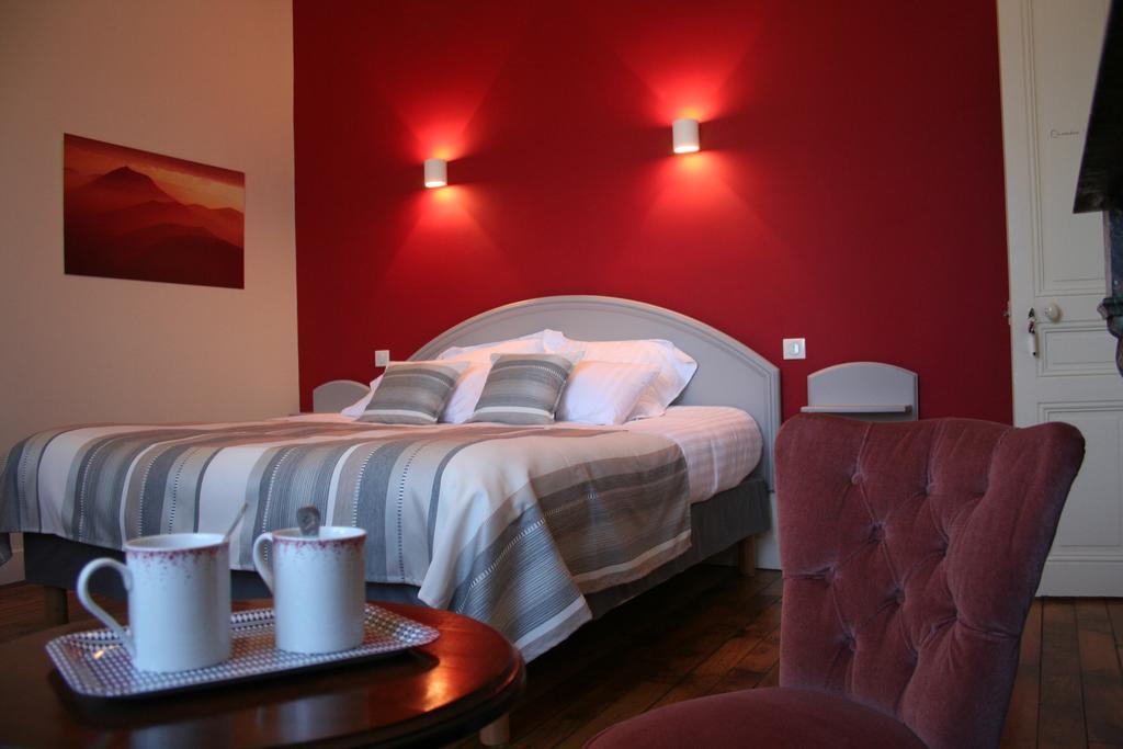 Le Clos Des Noyers Combronde Ngoại thất bức ảnh